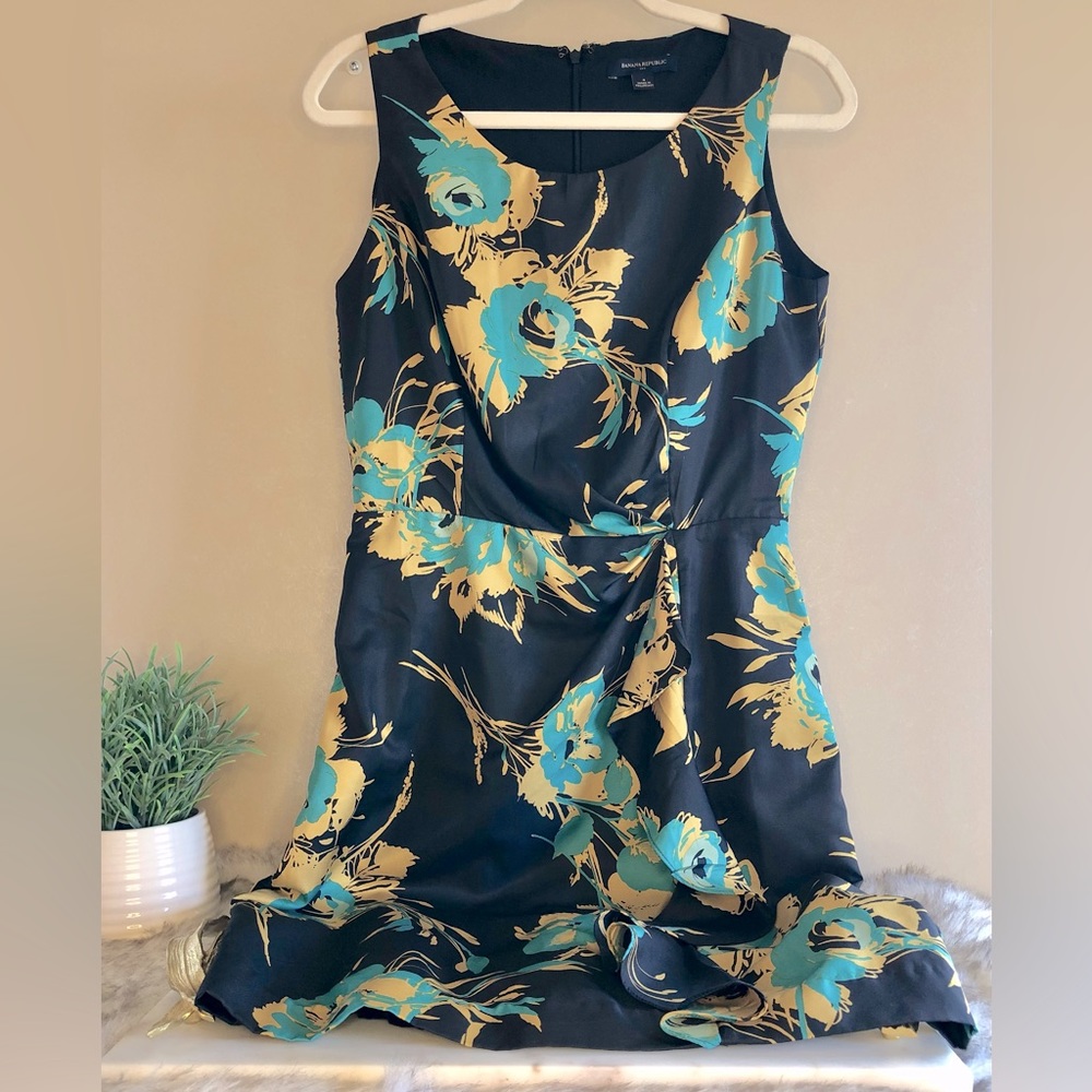 Banana Republic Sleeveless Floral Faux Wrap Ruffle Sheath Dress, Size 4